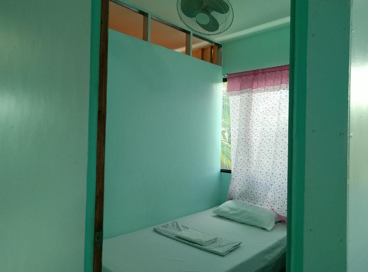 Guilly'S Place Oslob Extérieur photo